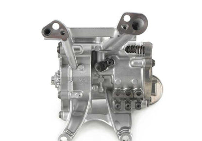 Bomba de vacío del aceite OEM 11418631810 para BMW F40, F44, F45, F46, G20, G21, G30, G31, G32, F48, F39, G01, G02, G29 y MINI F55, F56, F57, F54, F60. Original BMW y MINI.