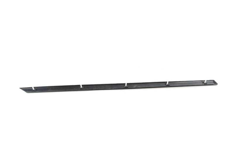 Embellecedor puerta trasera derecha OEM 51428256258 para BMW Serie 5 E39. Original BMW.