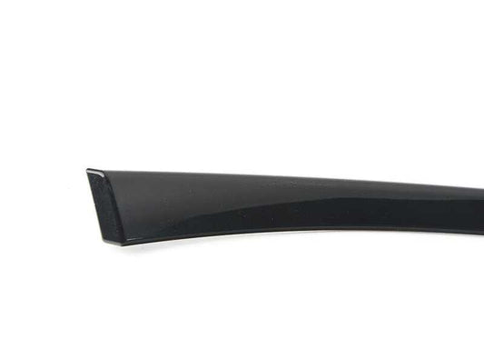 Moule de porte d'entrée droit décoratif pour la série BMW 5 E39 (OEM 51418256250). BMW d'origine