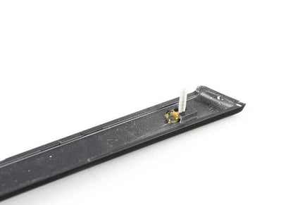 Dekorative rechte Haustürform für BMW 5 E39 -Serie (OEM 51418256250). Original BMW