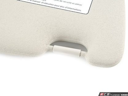 Parasol interior delantero izquierdo gris con etiqueta OEM 51447402943 para MINI Clubman F54, F54 LCI... y más. Original MINI.