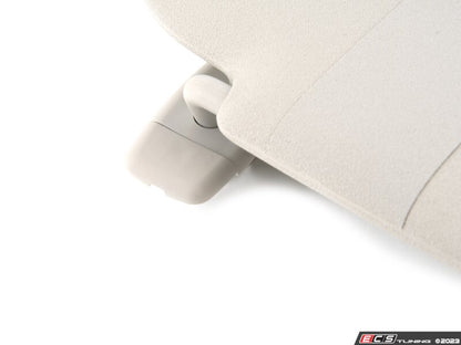 Parasol interior delantero izquierdo gris con etiqueta OEM 51447402943 para MINI Clubman F54, F54 LCI... y más. Original MINI.