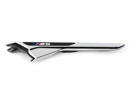 Tampa do duto de ar, parede lateral esquerda para BMW F90, F90N (OEM 51138063205). BMW originais.