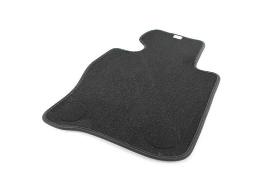 Alfombrilla de moqueta lado conductor OEM 51477335861 para BMW F32, F33, F36, 420d xDrive, 420i xDrive. Original BMW.