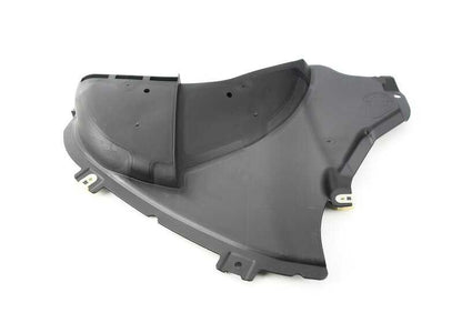 Cubierta inferior izquierda OEM 51757340743 para BMW G30, G31, G38, G38N. Original BMW.