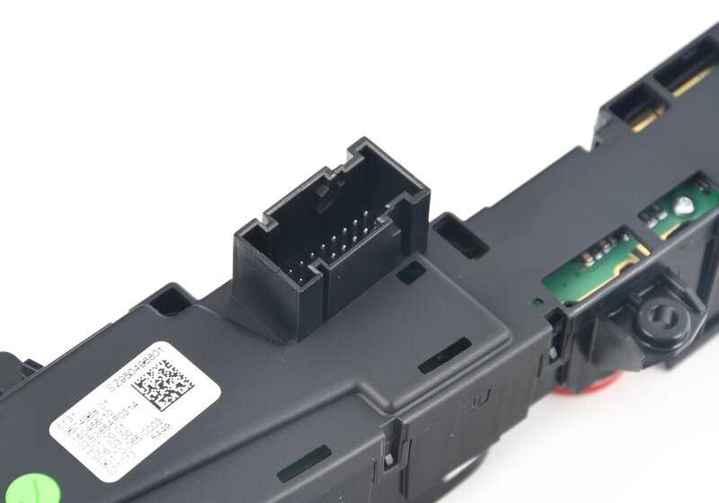 Módulo de control consola central OEM 61319504968 para BMW G80, G80N, G82, G82N. Pieza original BMW.