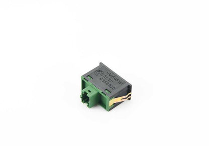Interruptor regulación reposacabezas OEM 61318368930 para BMW E38. Original BMW.