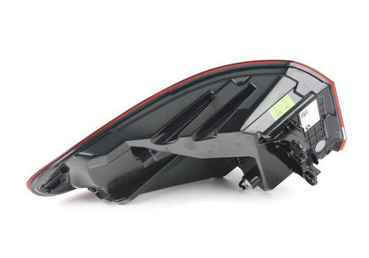 LED taillight on the right side for BMW F48N (OEM 63217477716). Original BMW