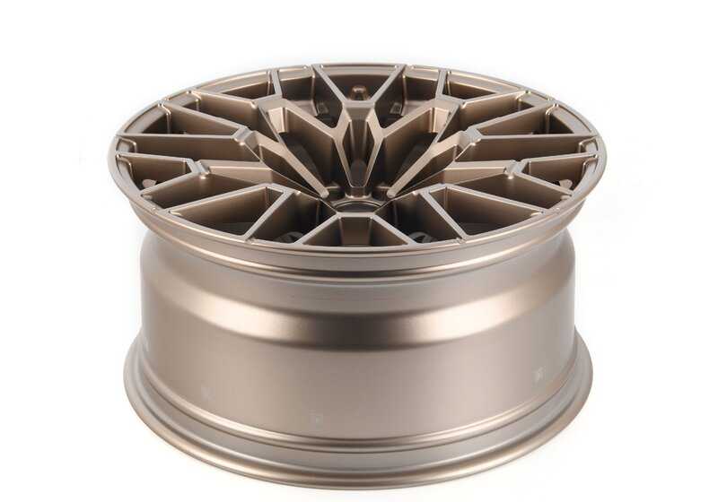 Alloy tires M Sternspeiche 827 OEM 36107884365 for BMW G80 (Series 3) and G82 (Series 4). Measures 9.5x19 ET20. Bronze gold color. Original BMW.