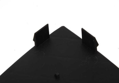 Rejilla lateral derecha OEM 51117147526 para BMW Serie 3 E46 (316Ci, 318Ci) en color negro. Original BMW.