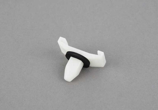 Einsteckbefestiger OEM 51357453313 para BMW F06, F12, F13. Original BMW.