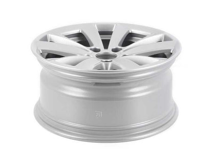 Llanta de aleación original BMW diseño V-Radio 236 17" OEM 36116780720 para BMW F10, F11, F06, F12, F13. Apta para eje delantero y trasero. Color reflexsilver. Original BMW.