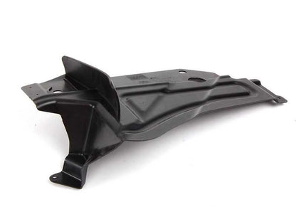 Extensión del cubre cárter derecho OEM 51717116912 para BMW E90, E91. Original BMW.