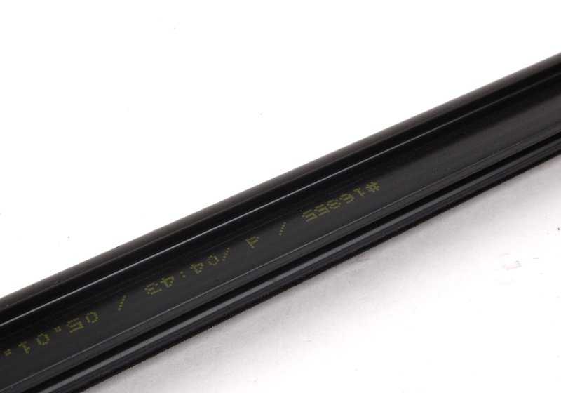 Cubierta exterior de puerta delantera derecha OEM 51337060236 para BMW Serie 3 E90, E91. Original BMW.