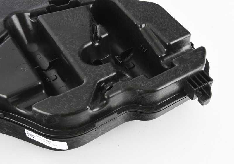 Système d'essuie-glace pour le pare-brise pour la série BMW 2 G42, G87, 3 G20 Série, G20N, G21, G21N, G28, G28N, 4 G22, G23, G26, G26 (OEM 61669478352). BMW d'origine.