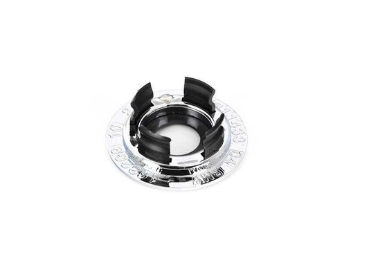 Tapa embellecedora toma de corriente OEM 51477311436 para BMW F31. Pieza original BMW.