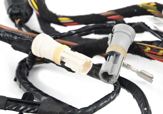 Kit de reparación cableado suspensión delantera derecha OEM 61129238731 para BMW E81, E82, E87, E88, E90, E91, E92, E93. Compatible con varios modelos Serie 1 y Serie 3. Original BMW.