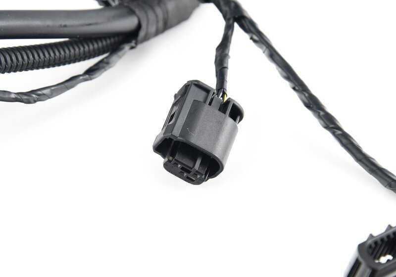 Kit de reparación cableado suspensión delantera derecha OEM 61129238731 para BMW E81, E82, E87, E88, E90, E91, E92, E93. Compatible con varios modelos Serie 1 y Serie 3. Original BMW.