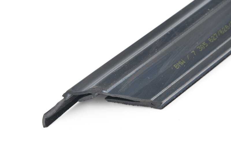 Right rear door guide OEM 51357305632 for BMW E70. Original BMW.