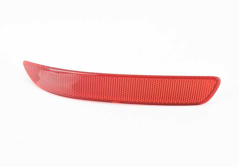 Reflector trasero derecho OEM 63215A3CB64 para BMW E70. Original BMW.