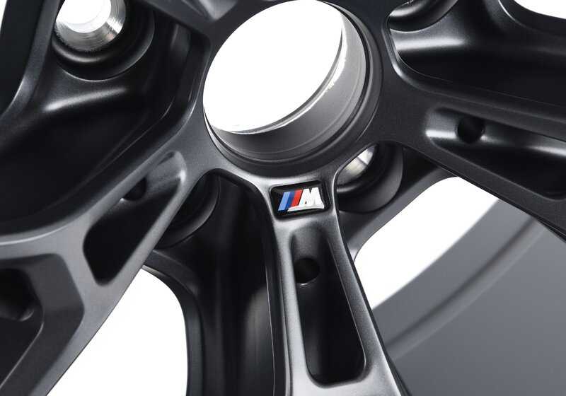 Alloy Tire M Y-Speiche 963 para BMW G87, G80, G81, G82 (OEM 36108746989). BMW original