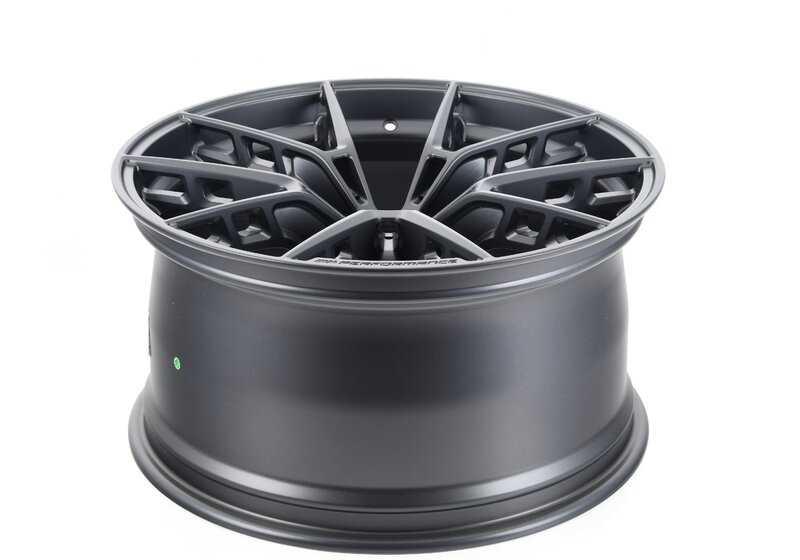 Piene in lega M Y-Speiche 963 per BMW G87, G80, G81, G82 (OEM 36108746990). BMW originale.