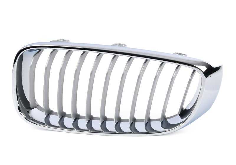 Emblema rejilla delantera lado izquierdo Modern Line OEM 51137294809 para BMW F34 (Serie 3 GT). Original BMW.