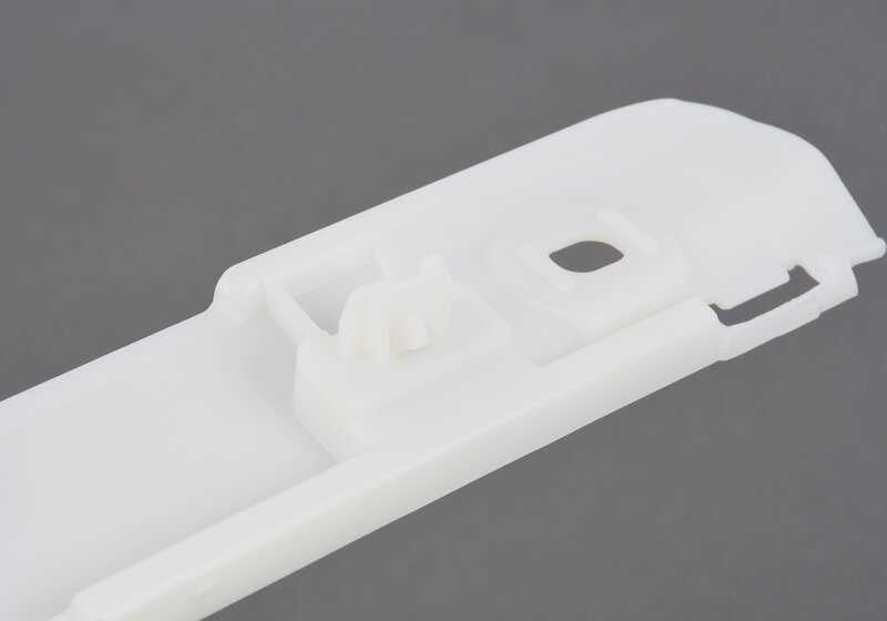 Soporte lateral derecho OEM 51778076446 para BMW G82, G82N, G83 y G83N. Pieza original BMW.