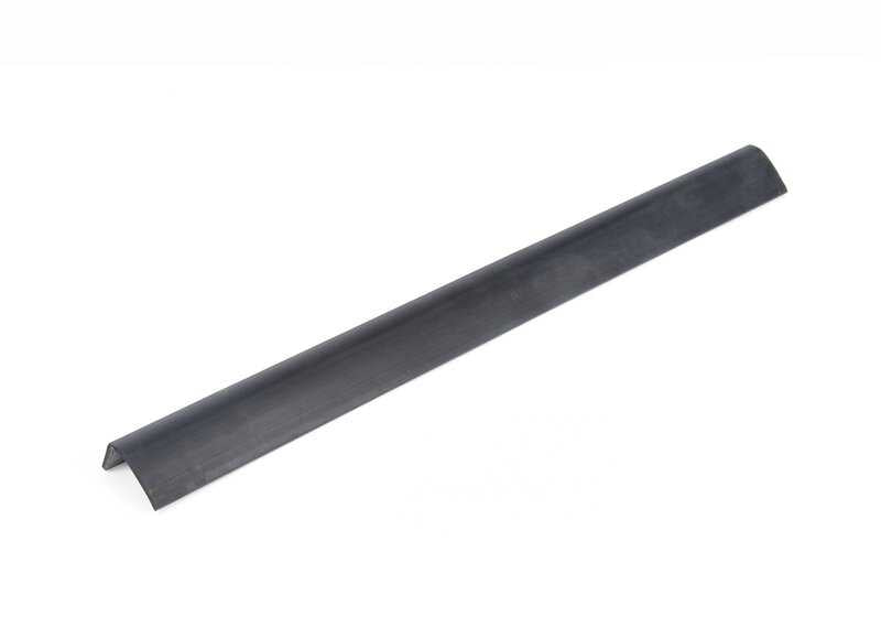 Recubrimiento inferior OEM 51711481428 para MINI R50, R52, R53. Original MINI.
