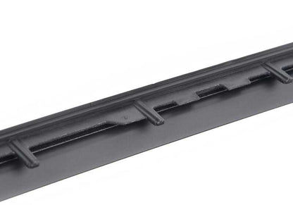 Moldura cubrepared delantera izquierda OEM 51137475009 para BMW G22, G82. Original BMW.