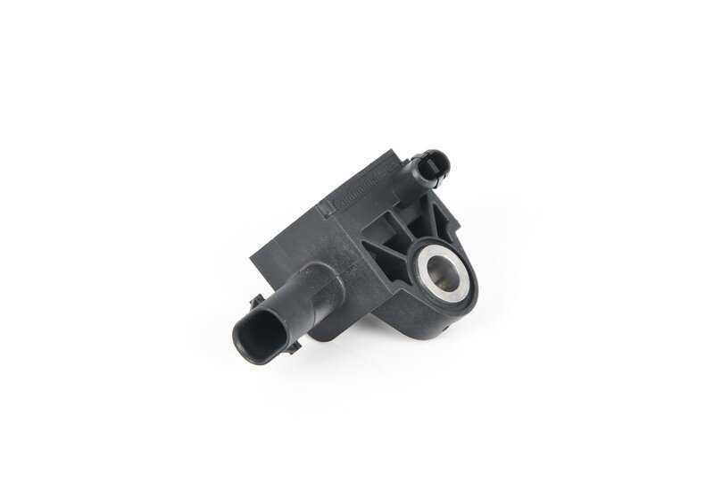Sensor delantero de aparcamiento OEM 65779196043 para BMW F15, F16, F85, F86. Compatible con modelos X5 y X6 según motorización. Original BMW.
