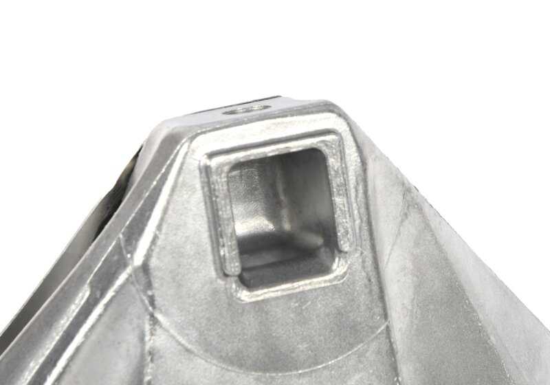 Right engine mount for BMW 5 Series F07, F10, F11, 6 Series F06, F12, F13, 7 Series F01, F02 (OEM 22116777624). Original BMW.
