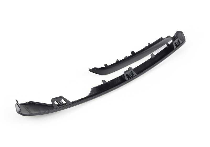 Rejilla embellecedora derecha OEM 51117452304 para BMW F22, F23. Original BMW.