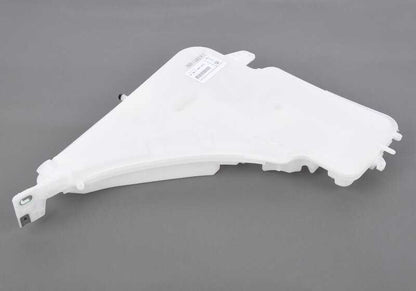 Depósito de líquido para lavagem para BMW F22, F23, F87, F30, F34, F35, F80, F32, F33, F36, F82, F83 (OEM 61667241672). BMW original