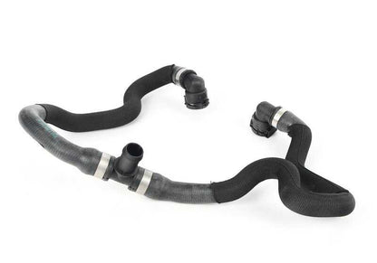 Manguera de refrigeración OEM 17517566393 para BMW F01, F02 (760i, 760Li) con motor N74. Original BMW.