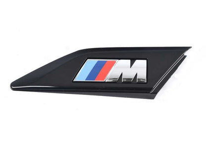 Emblema lateral derecho M (badge) OEM 51145A1DAF2 para BMW X7 G07. Original BMW.