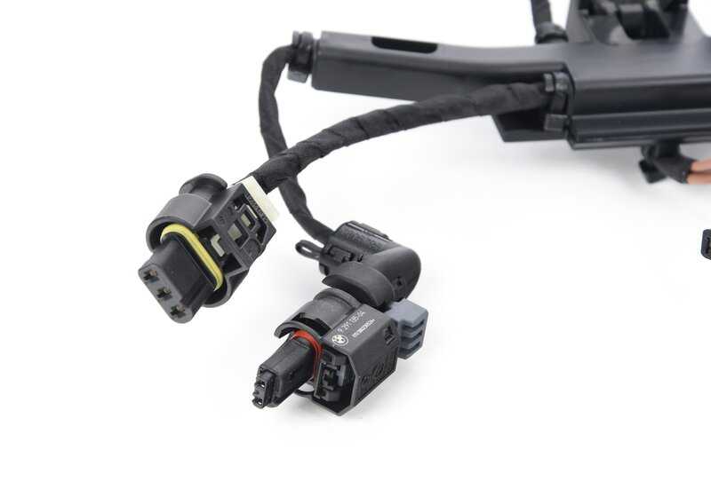 Fiação do injetor / ignição para BMW G87 Series 2, G80, G81 Series 3, G82, G83 Series 4 (OEM 12519502790). BMW original.