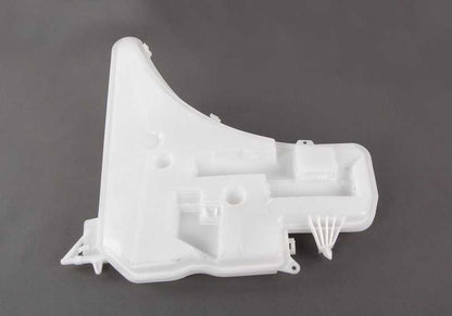 Windshield wiper liquid OEM 61667157147 for BMW E92, E93 (all compatible models). Original BMW.