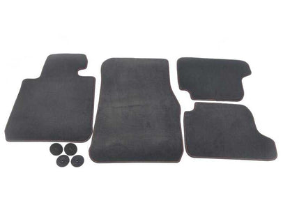 Juego de alfombrillas de terciopelo OEM 51478074063 color naranja para BMW F87N (Serie 2 Coupé M2). Original BMW.
