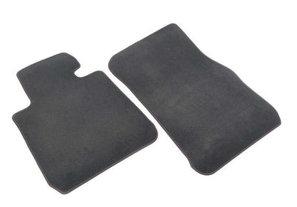 Juego de alfombrillas de terciopelo OEM 51478074063 color naranja para BMW F87N (Serie 2 Coupé M2). Original BMW.