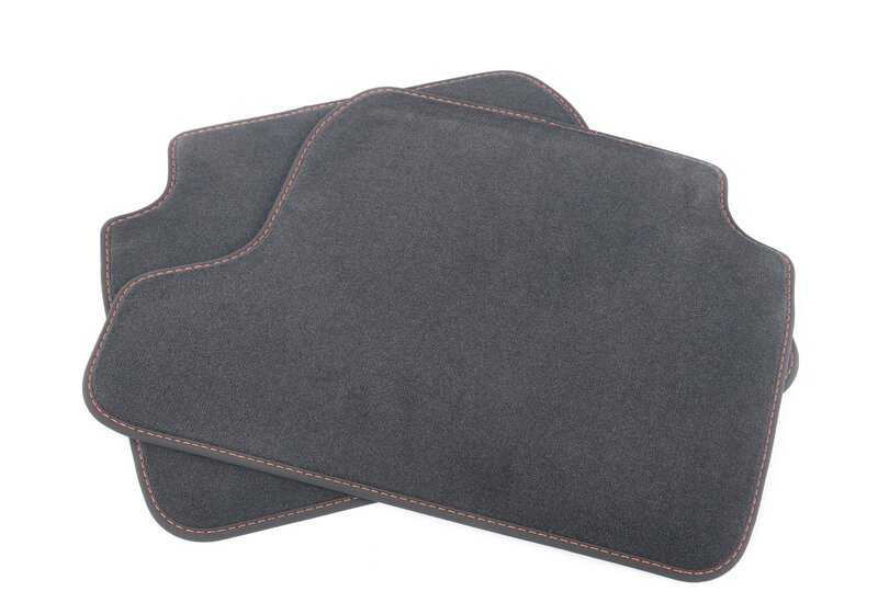 Juego de alfombrillas de terciopelo OEM 51478074063 color naranja para BMW F87N (Serie 2 Coupé M2). Original BMW.