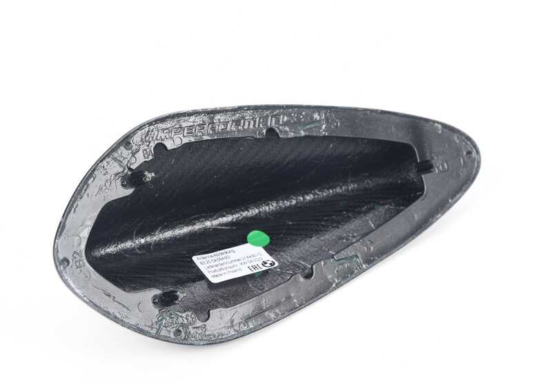 Antenna cover M performance for BMW F20, F21, F40, F45, F46, F31, F34, G21, G22, G82, G31, G32, F48, F49, F97, G01, G08, F26, F98, G02, F15, F85 , G05, F16, F86, G06, G07 (OEM 65205A59AB3). BMW original