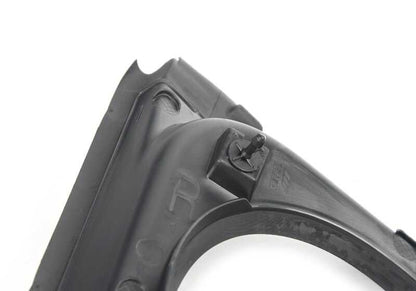 Cubierta canalón trasero derecha OEM 51497364426 para BMW G11, G12. Original BMW.