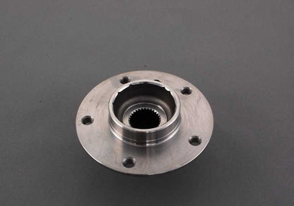 OEM 33411093371 Flange de transmissão traseira para BMW E39 {520d, 520i} Compatível com modelos feitos entre 1996 e 2003. BMW original.