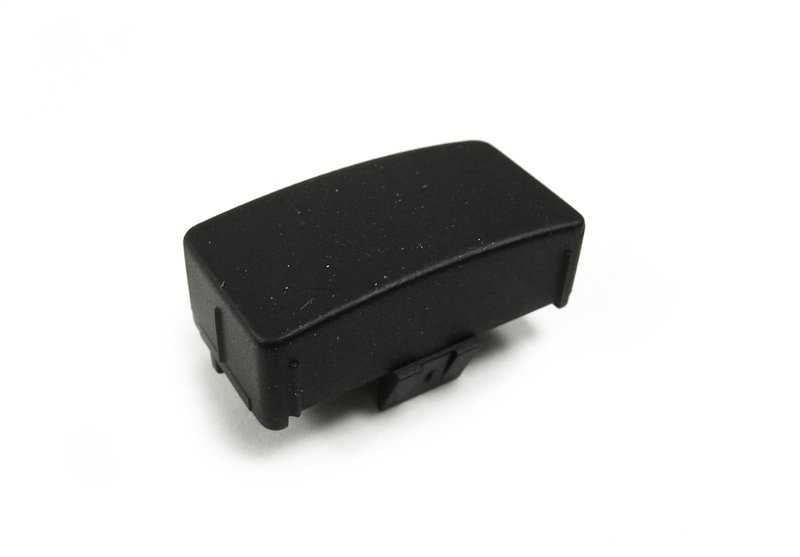 Juego de embellecedores para asiento OEM 52108219227 para BMW E39, E38. Compatible con modelos 520d, 520i con distintas configuraciones de motor y transmisión. Color negro. Original BMW.