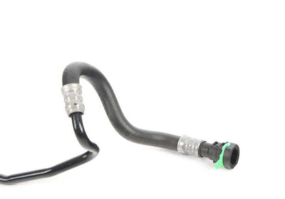 Tubería de refrigeración de aceite OEM 17227577635 para BMW E81, E82, E87, E88, E90, E91, E92, E93, E89. Original BMW.
