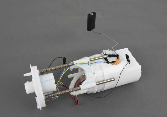 Unidade de bombeamento para BMW X5 F15 (OEM 16115A24064). BMW original