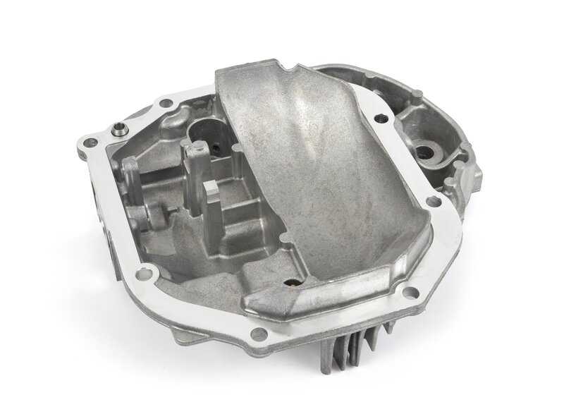 Tapa trasera del diferencial OEM 33118677753 para BMW G42, G20, G21, G22, G23, G26, G29. Compatible con versiones 230i, M240i, 320d xDrive, 320i. Original BMW.