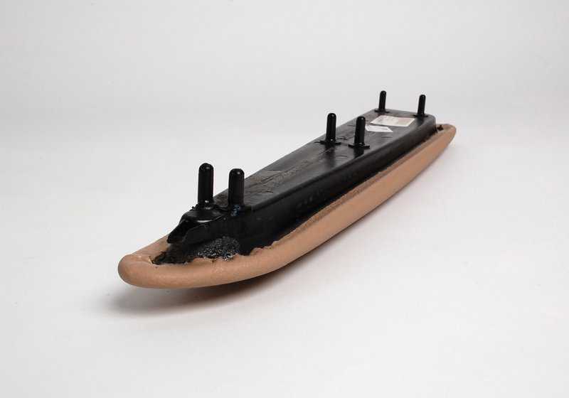 Reposabrazos delantero derecho OEM 51418238644 en color beige claro para BMW Serie 3 E46. Repuesto original BMW.