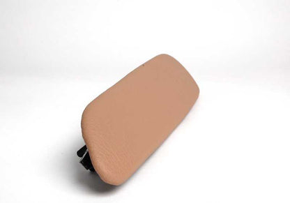 Reposabrazos delantero derecho OEM 51418238644 en color beige claro para BMW Serie 3 E46. Repuesto original BMW.